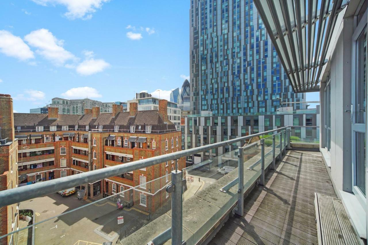 2 Bed Executive Penthouse Near Liverpool Street Free Wifi By City Stay Aparts ロンドン エクステリア 写真